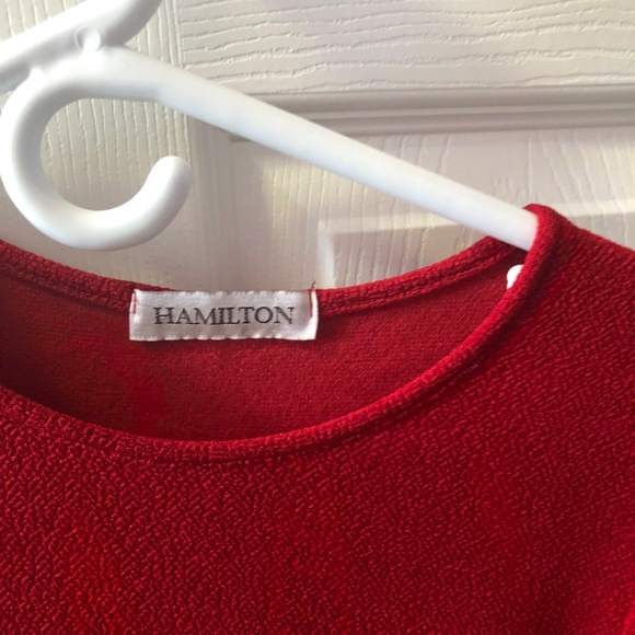 Red top! - Picture 2 of 4